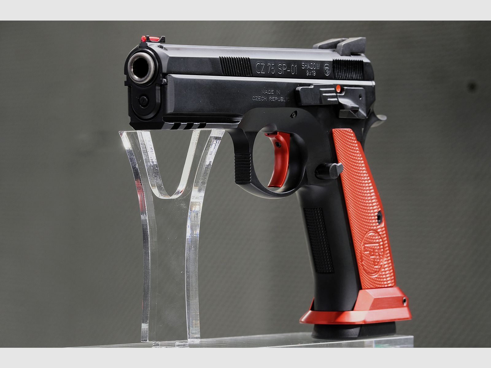 CZ 75 SP-01 Shadow «Red Devil», Bild 3 von 5