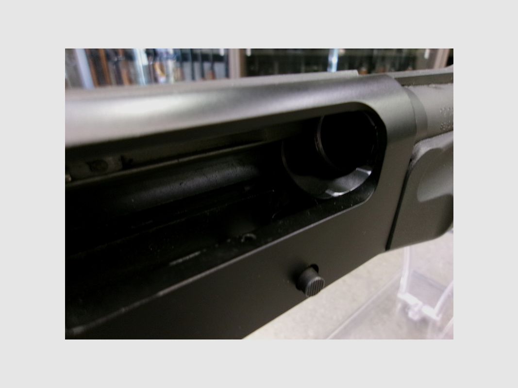 BENELLI M1 SUPER 90 12 Ga used, image 11 of 11