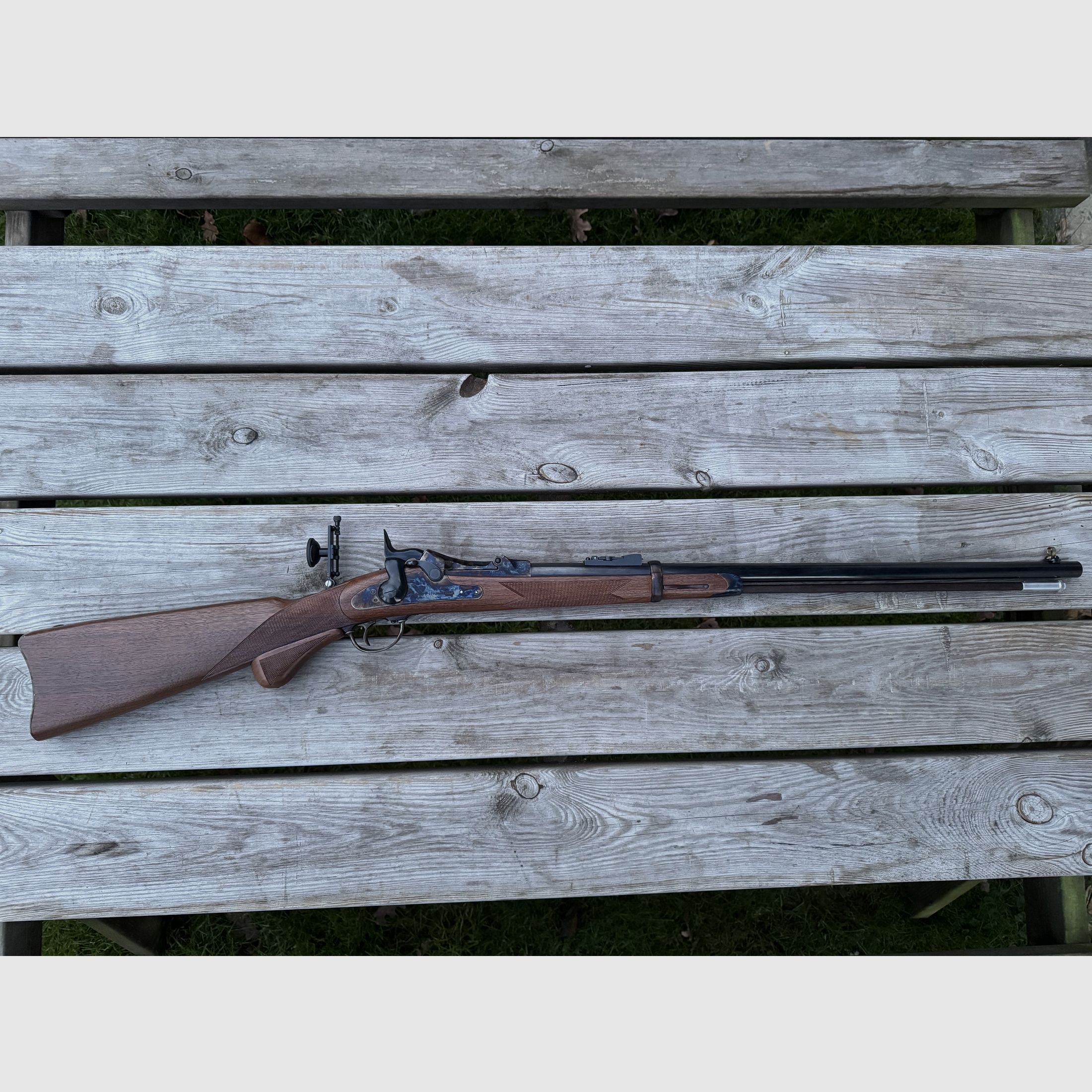 Einzelladerbüchse Pedersoli Officer Trap Door .45-70 Gov.