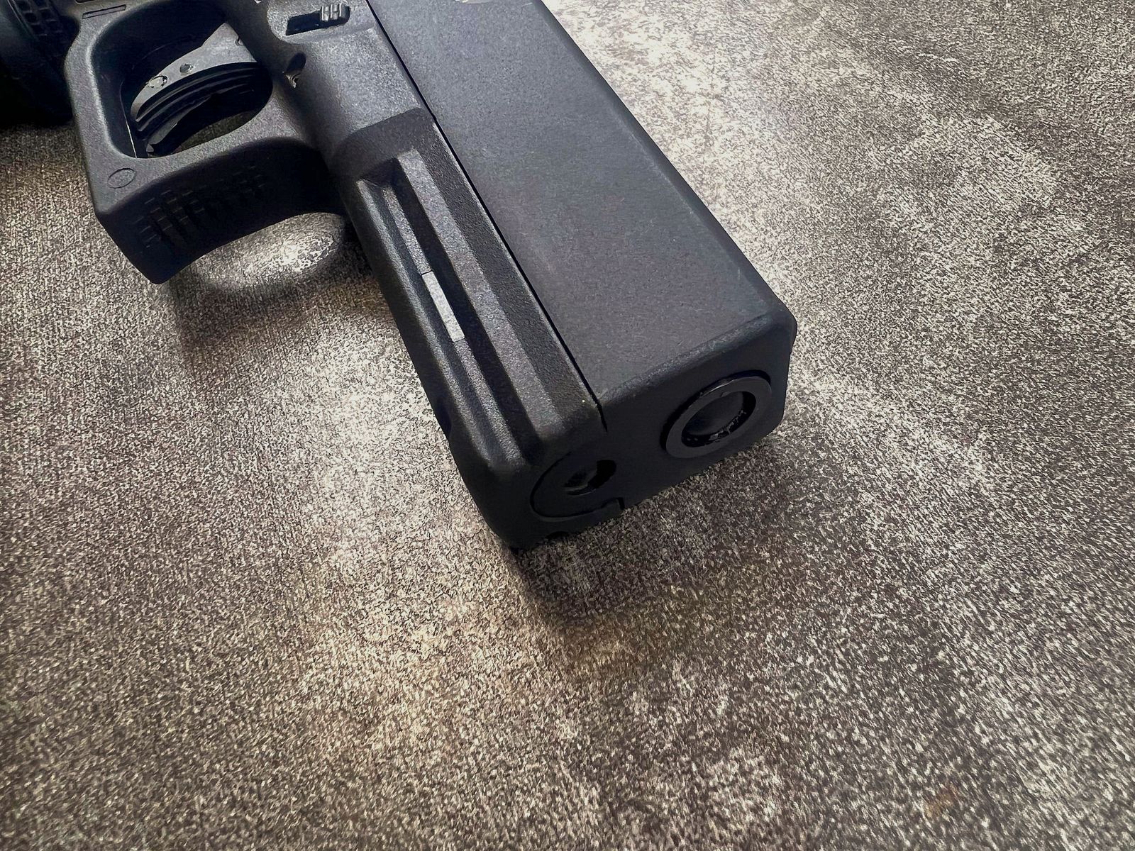RETAY G19C Top Fire 9mm P.A.K. Schreckschusspistole Glock 19C Nachbau