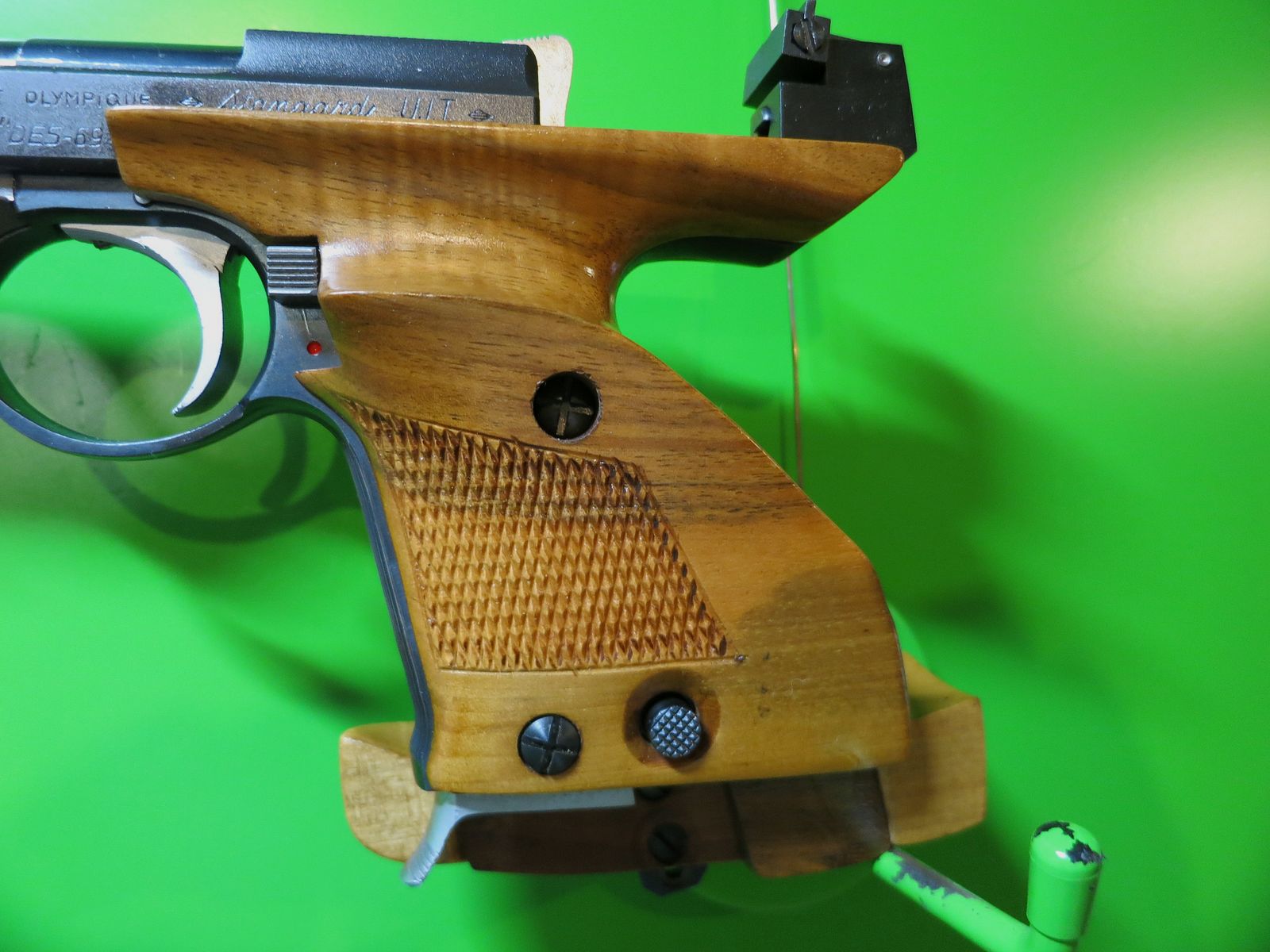 UNIQUE model "DES 69", top competition weapon, 22lr, adjustable sport grip #71-