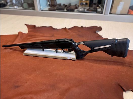 Blaser R8 Ultimate Carbon Leder