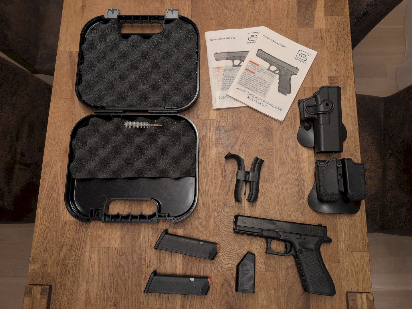 Glock 17 Gen 5 Neu, Fullset inkl. Holster