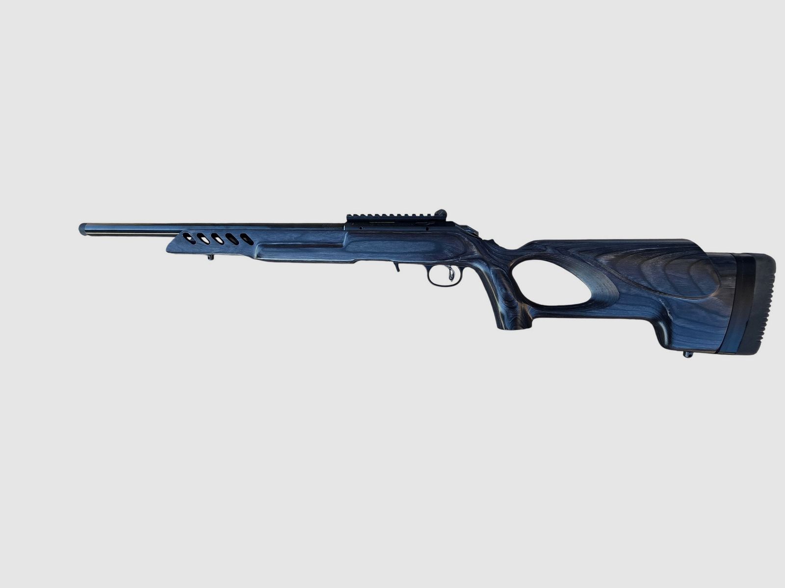 CARABINE RUGER AMERICAN RIMFIRE 22 LR 18.” LAMEL NOIR TROU DE POUCE Occasion, image 3 sur 5