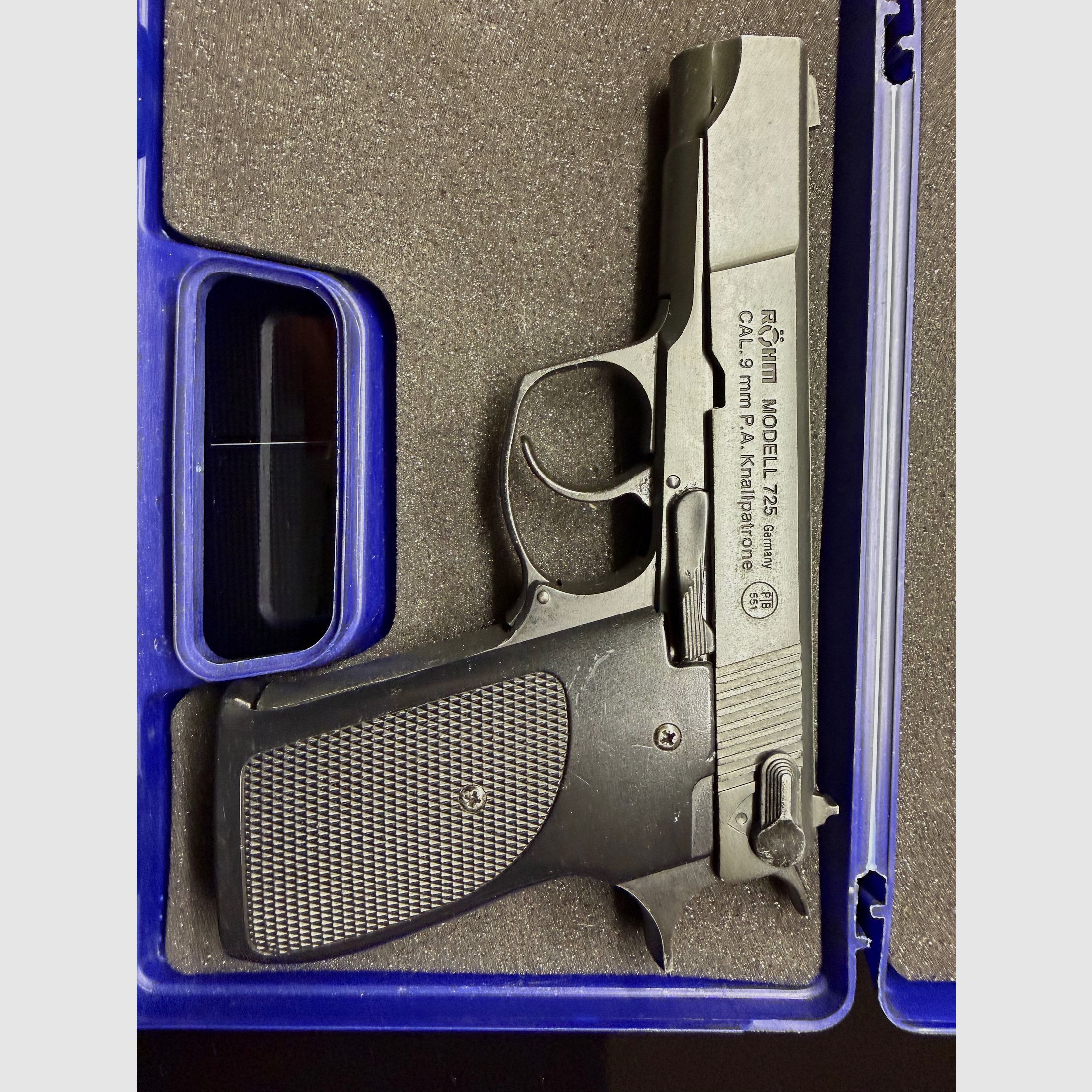 Röhm Modell 725 Die 9 mm PAK Schreckschuss / Gaspistole
