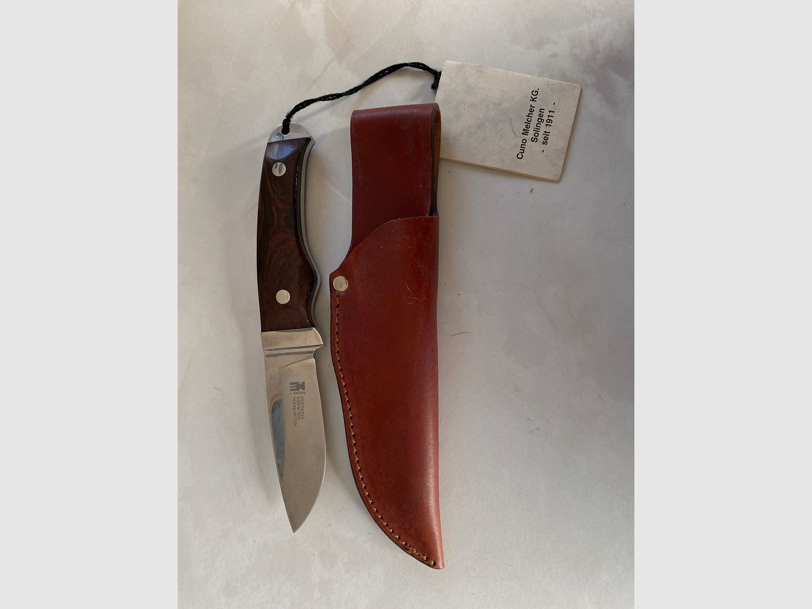 Cuno Melcher KG Solingen – Jagdmesser / Outdoormesser – neuwertig – inkl. Lederscheide & Anhänger