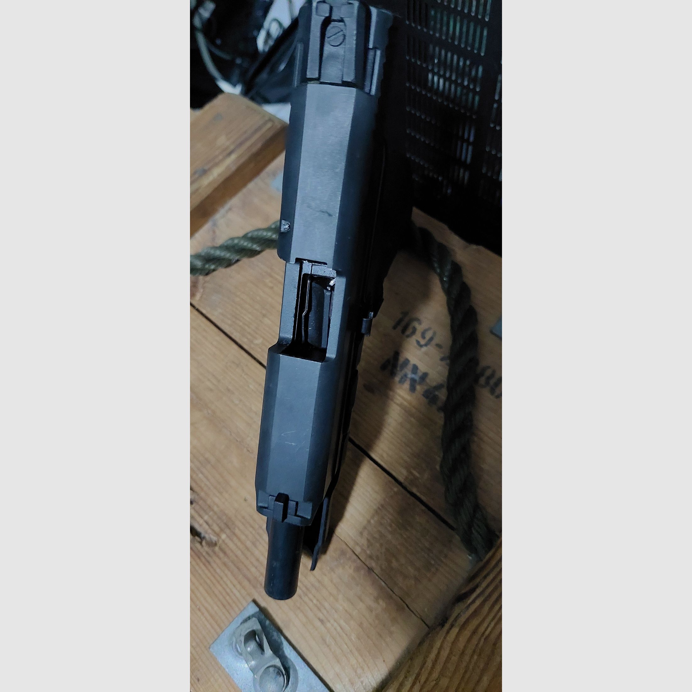 Smith&Wesson M&P9c 9 mm P.A.K (PTB 984) MP 9 MP9 MP9c Schreckschuss keine Walther Glock HW94 Colt