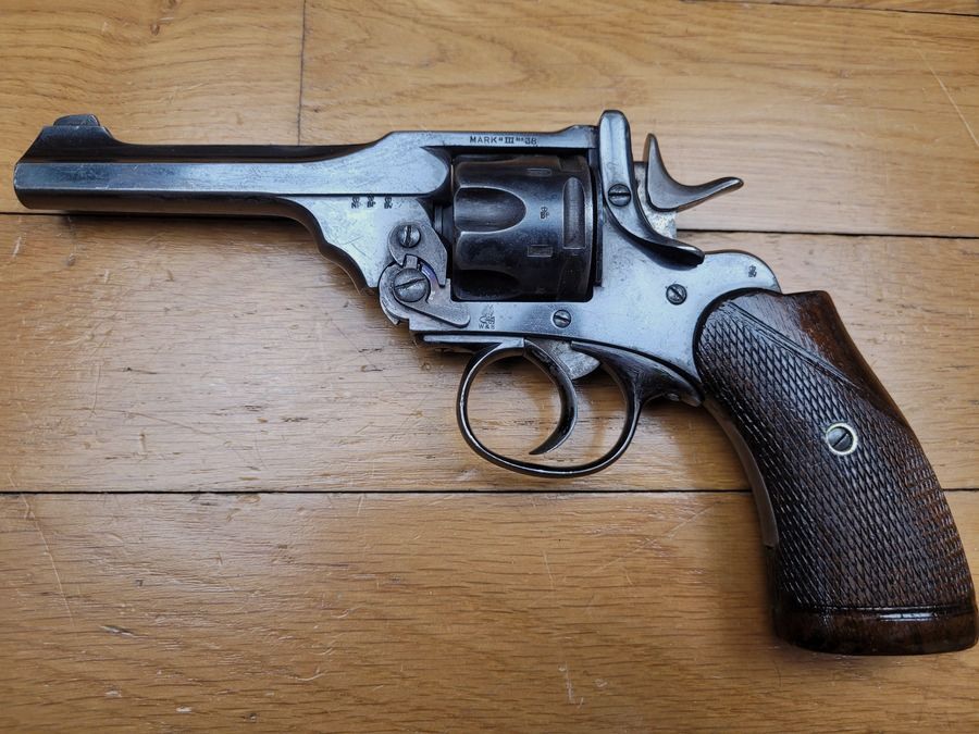 Sehr schöner Revolver Webley & Scott MKIII – Kaliber 38 /38S&W – hervorragende Fertigung aus Birmingham der 30er Jahre – sehr guter ästhetischer und mechanischer Zustand – sehr schöne gebrauchte Waffe in TBE +, Bild 1 von 16