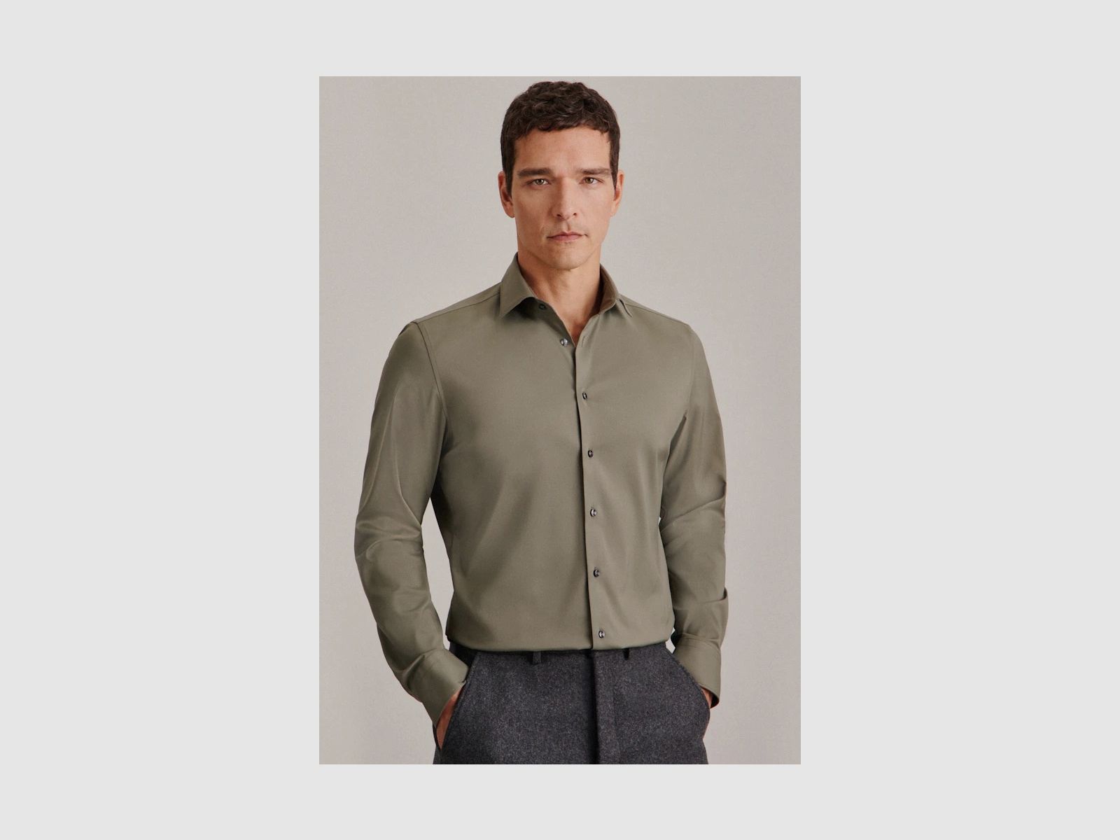 SEIDENSTICKER Twill performance shirt in slim with Kent collar green