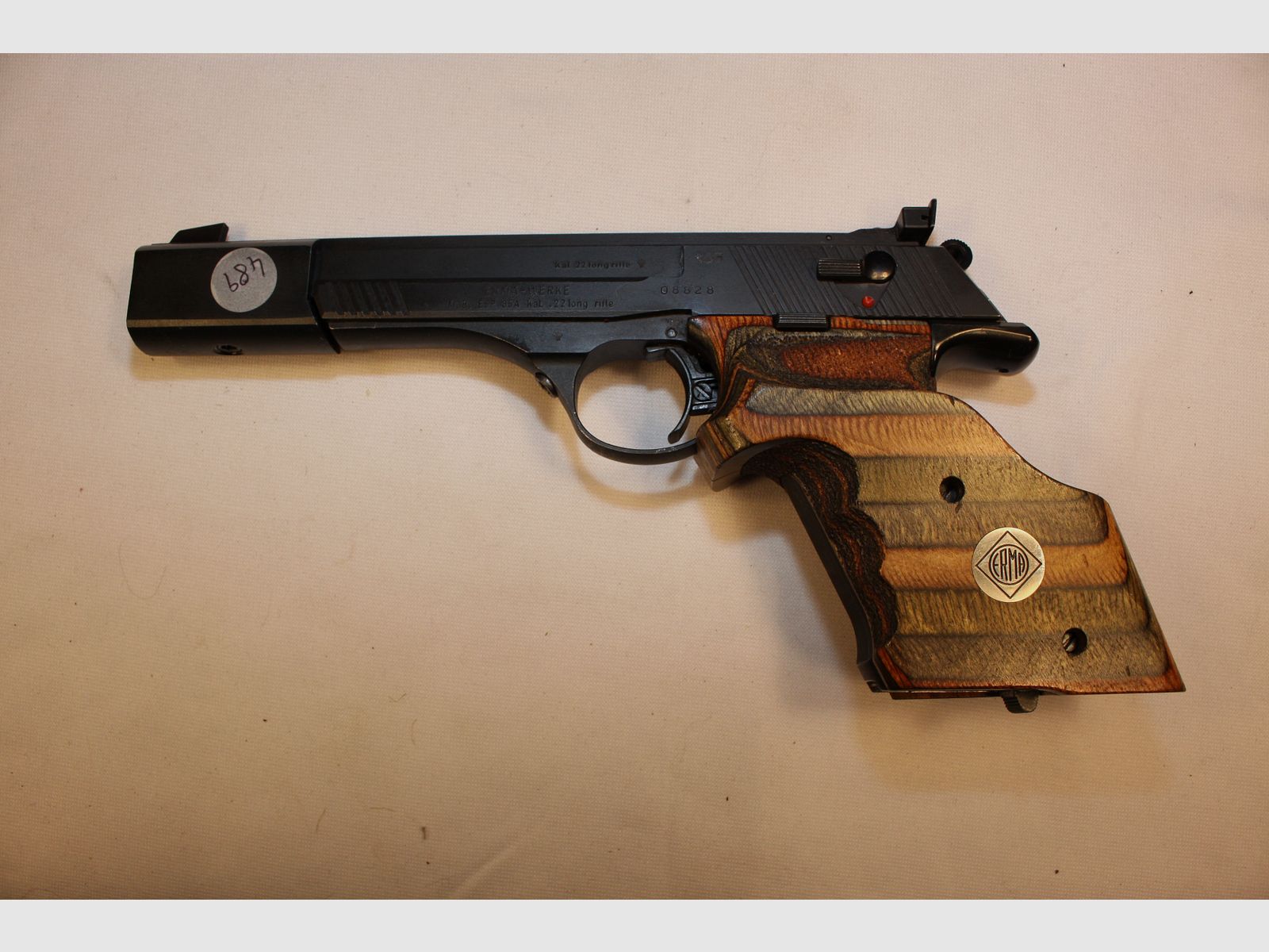 Erma ERP 85A Matchpistole im Kaliber .22 mit 6 Zoll Lauflänge. - ohne Magazin.