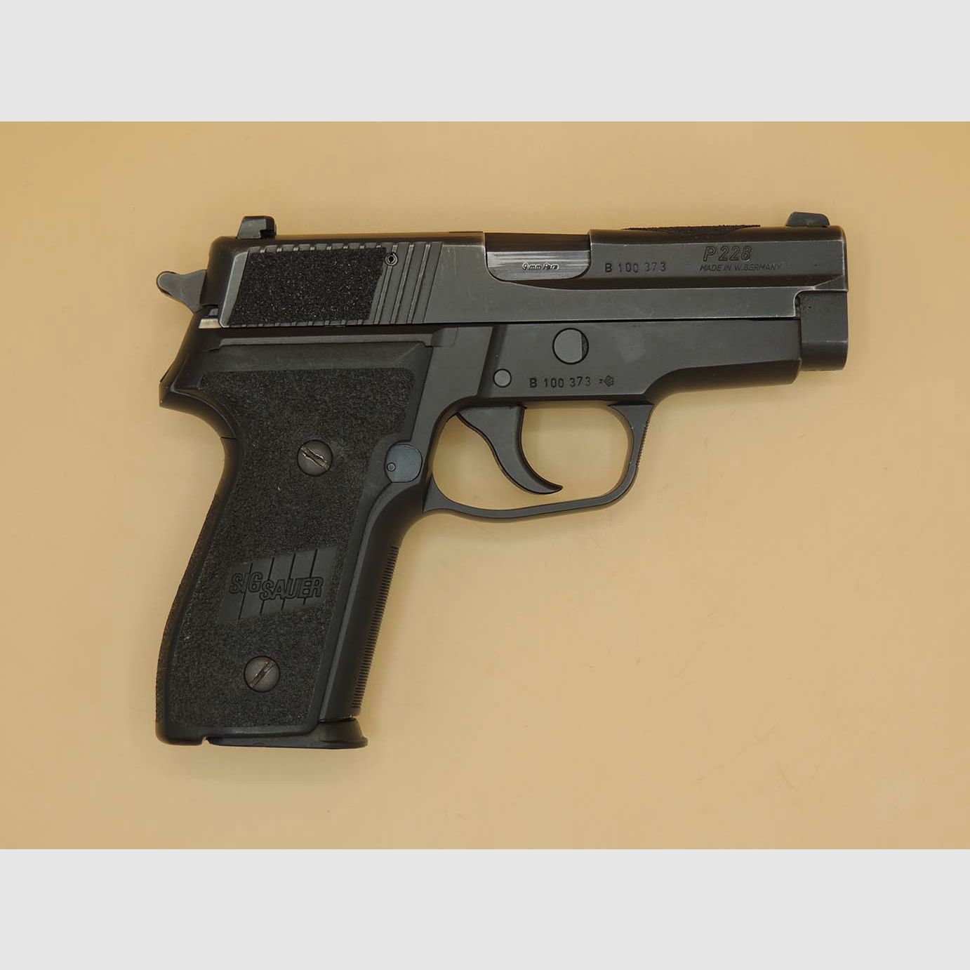 SIG Sauer P228 – 9mm Luger – Westdeutsche Fertigung, Bild 2 von 2