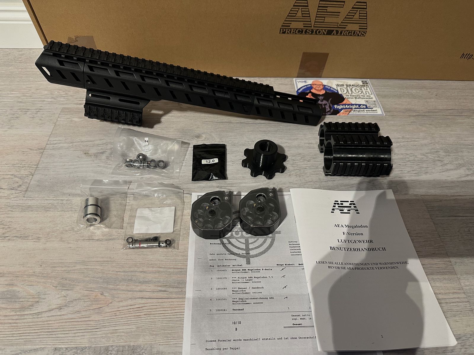 Neue  sofort verfügbar AEA  Megalodon ( Original) mit Rechnung & Zubehör 