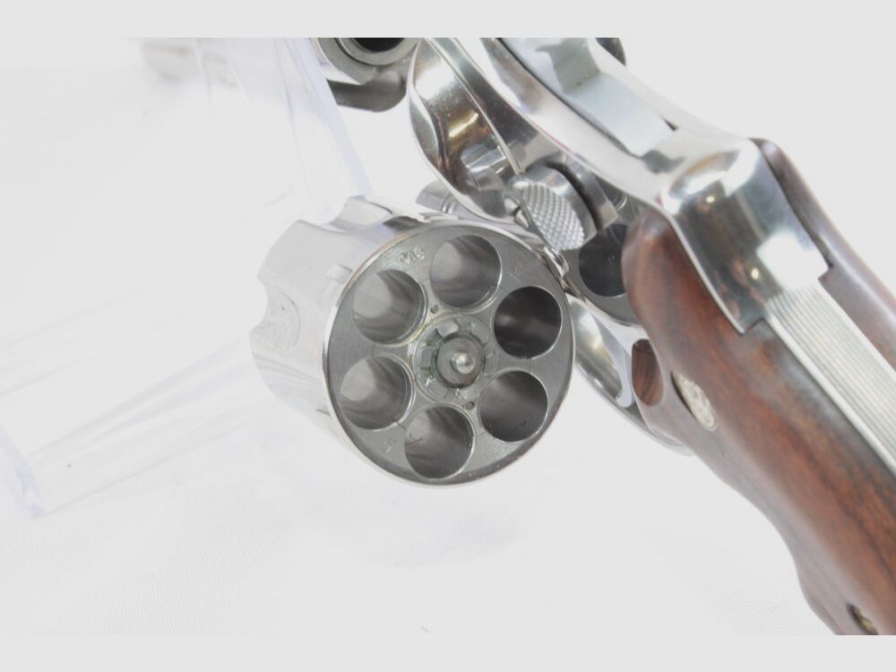 Revolver Smith & Wesson 629-3 Magna Classic 1 sur 3000 - .44 Rem. Mag. - Investissement