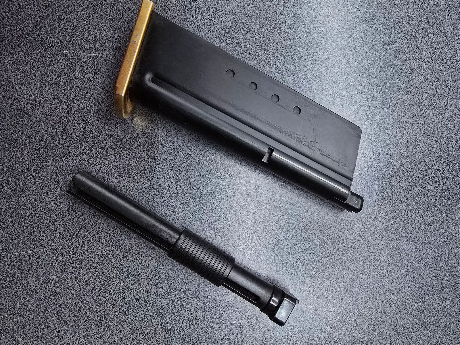 Desert Eagle L6 50AE GBB Gold/Schwarz