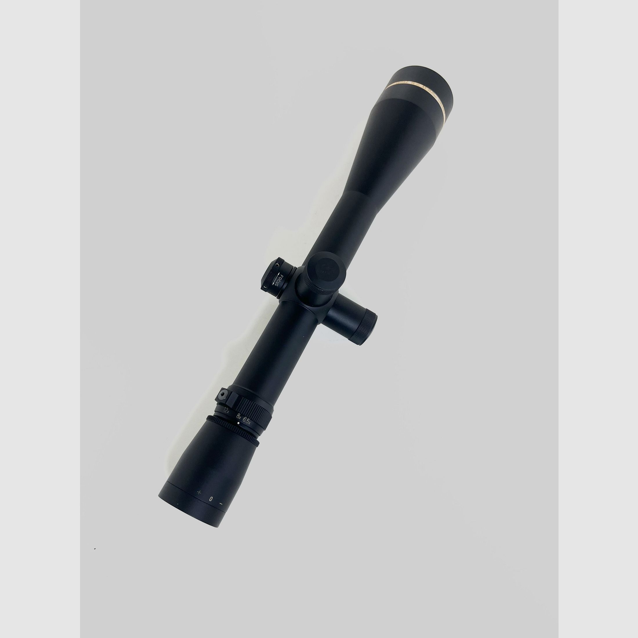 RIFLESCOPE LEUPOLD 6.5-20X50, image 1 of 3