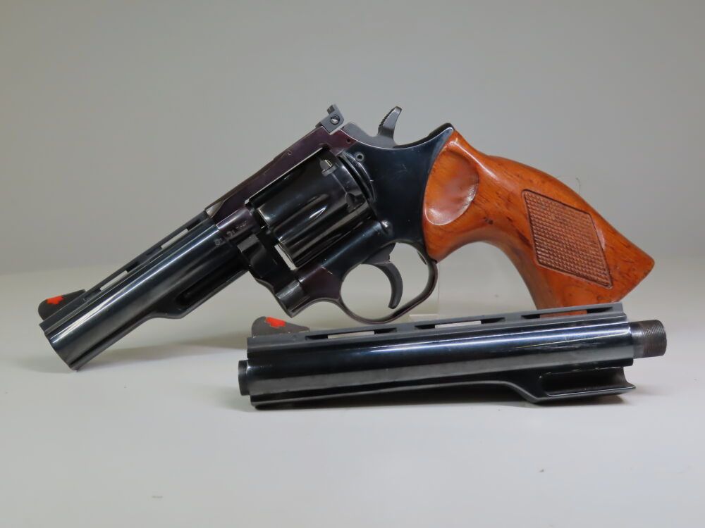 Dan Wesson in 6 und 4 Zoll!
