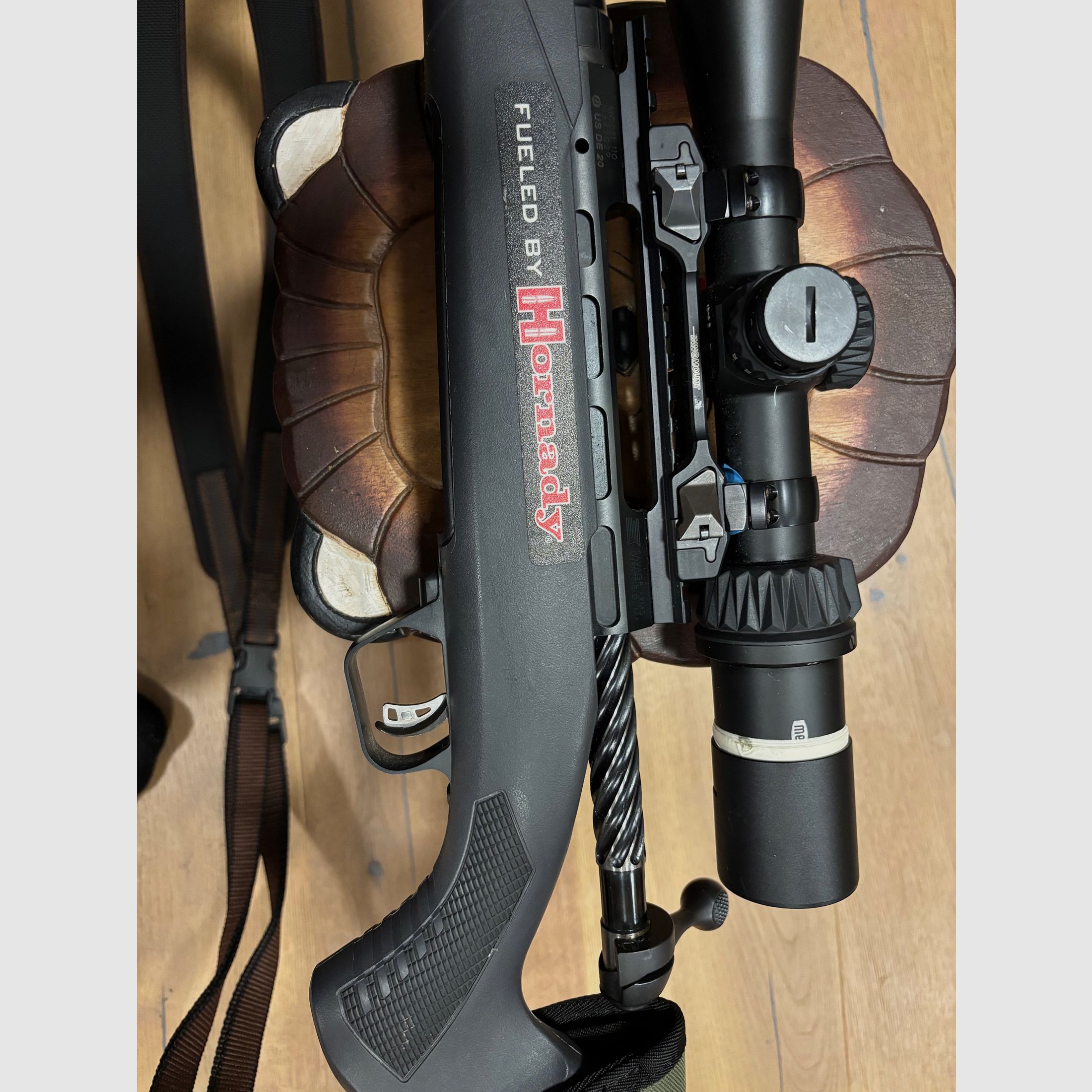 Savage 110 Ultralight .270win incluso Ase Utra silenziatore e vetro Meopta