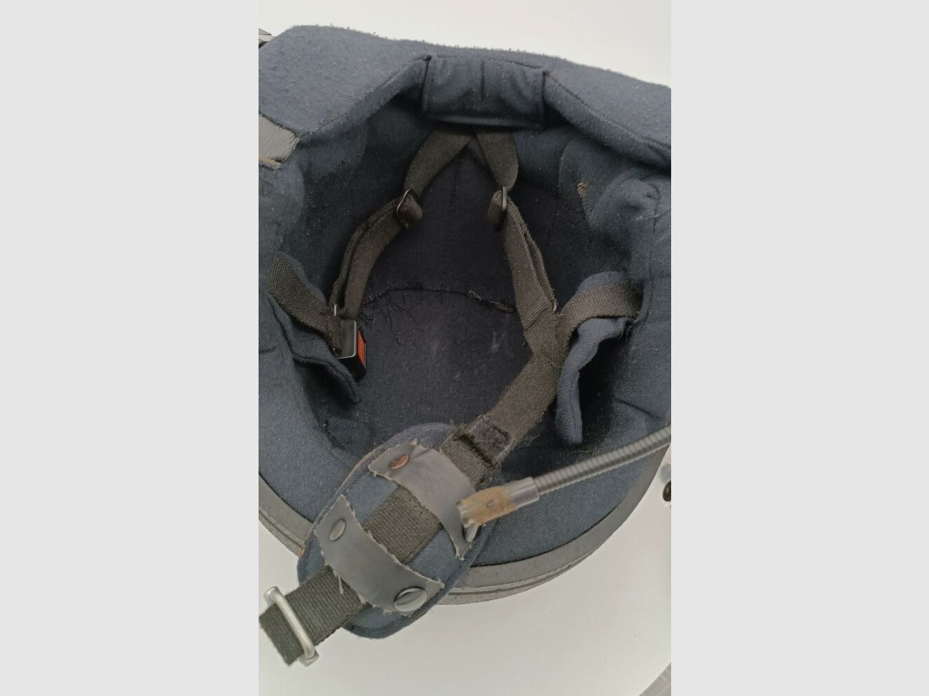 Schuberth P100 Polizeihelm aus Kevlar mit ballistischem Visier