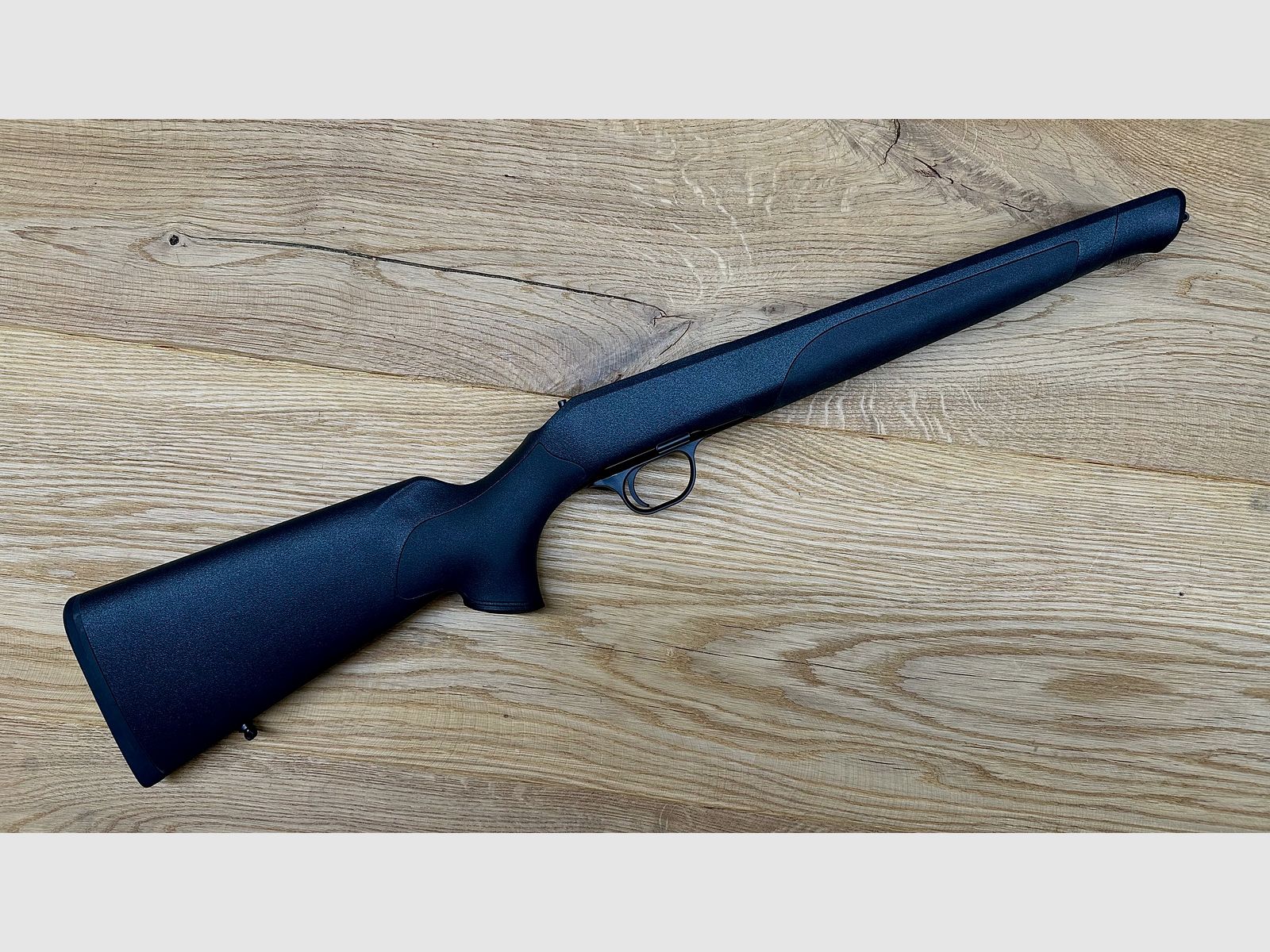 Blaser R8 Professional Schaft mit Gehäuse/System // Schaftfarbe Grün // Schaft gekürzt