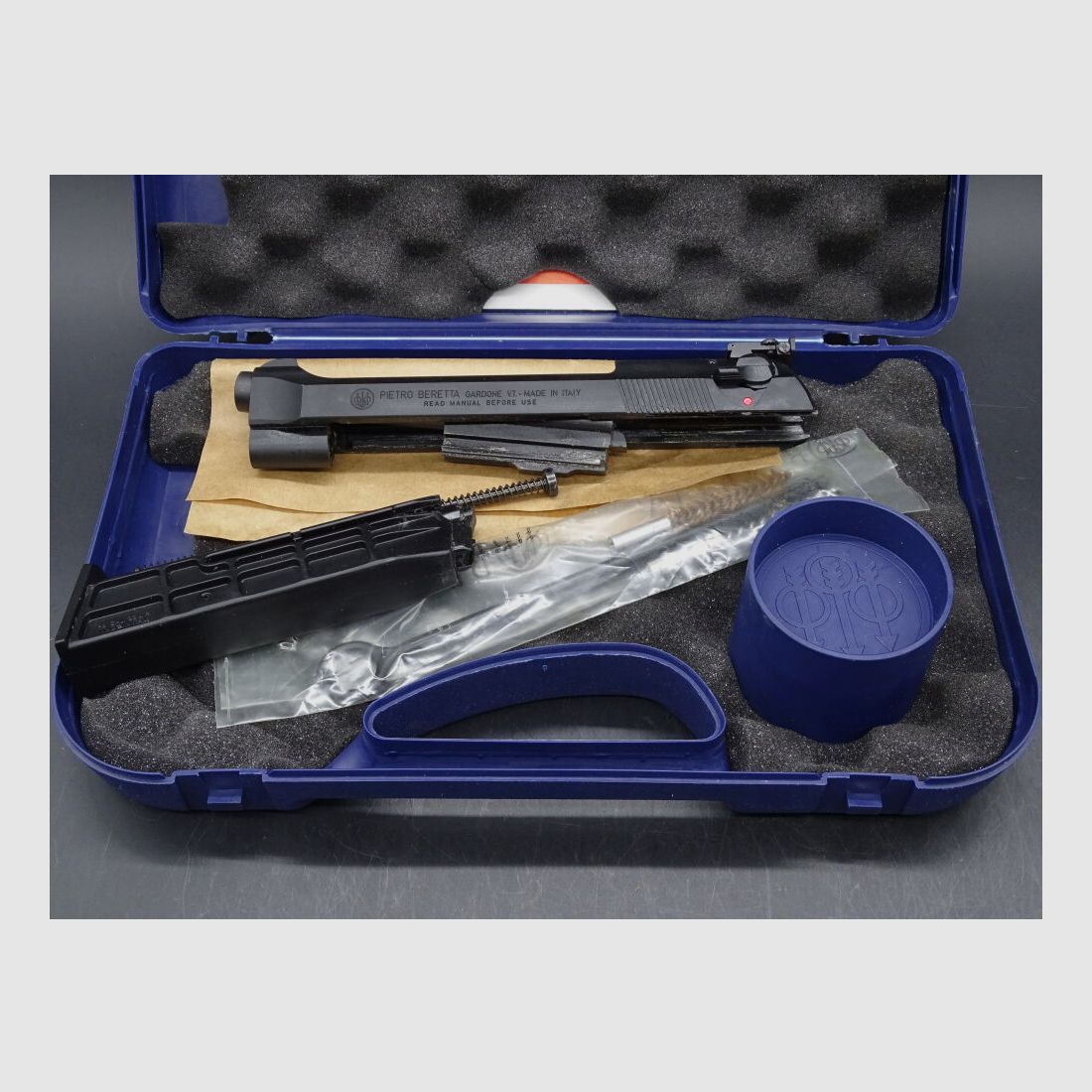 Beretta 92 - 22P Kit calibro .22lr anno 2020 sistema di conversione 92 - 22P sistema di conversione, immagine 1 di 3