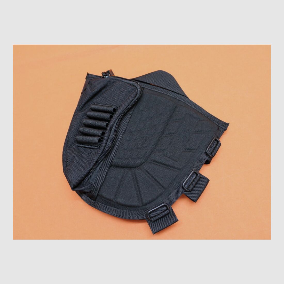 Blackhawk Blackhawk Ammo Cheek Pad Rifle Black: Wangenauflage mit Klettbandriemen/ Utensilientasche/ 5 Patronenschlaufen