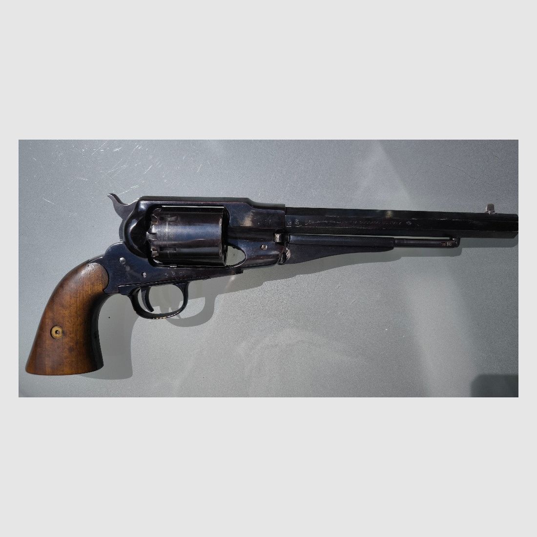 Pietta 1858 Remington New Modell Army Revólver de Percusión - .44 Calibre de Pólvora Negra