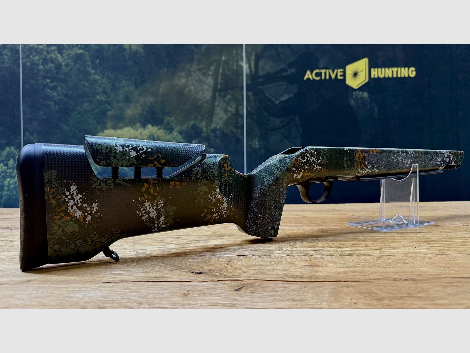 Carbonomix Hunttech inkl. Original Blaser R8 System/Gehäuse mit Abzugseinheit / Vollausstattung / NEU