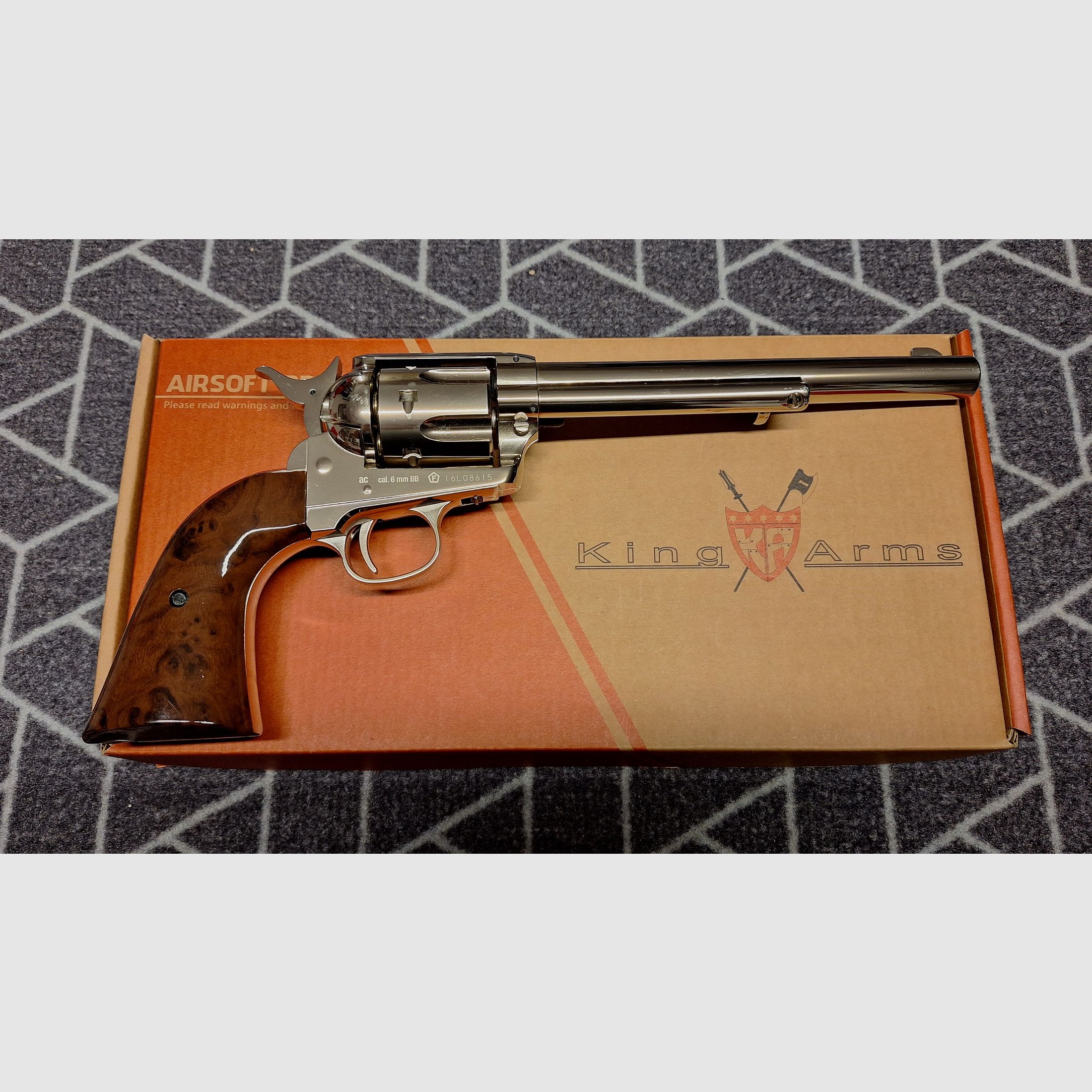 King Arms SAA .45 Peacemaker 7,5 Zoll Revolver CO2 6mm BB silber-chrome Finish
