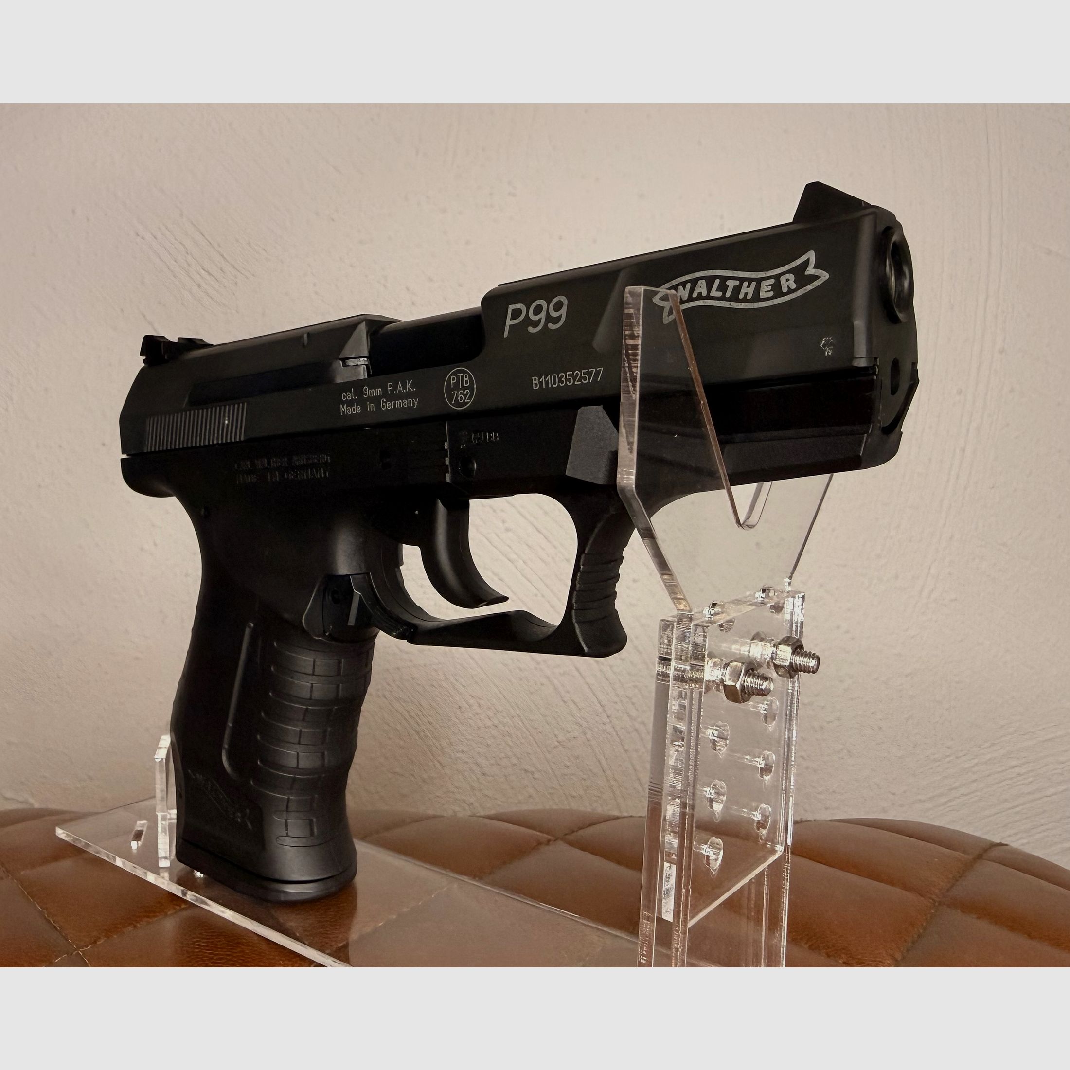 Walther P99 mit zwei Magazinen und Koffer PAK