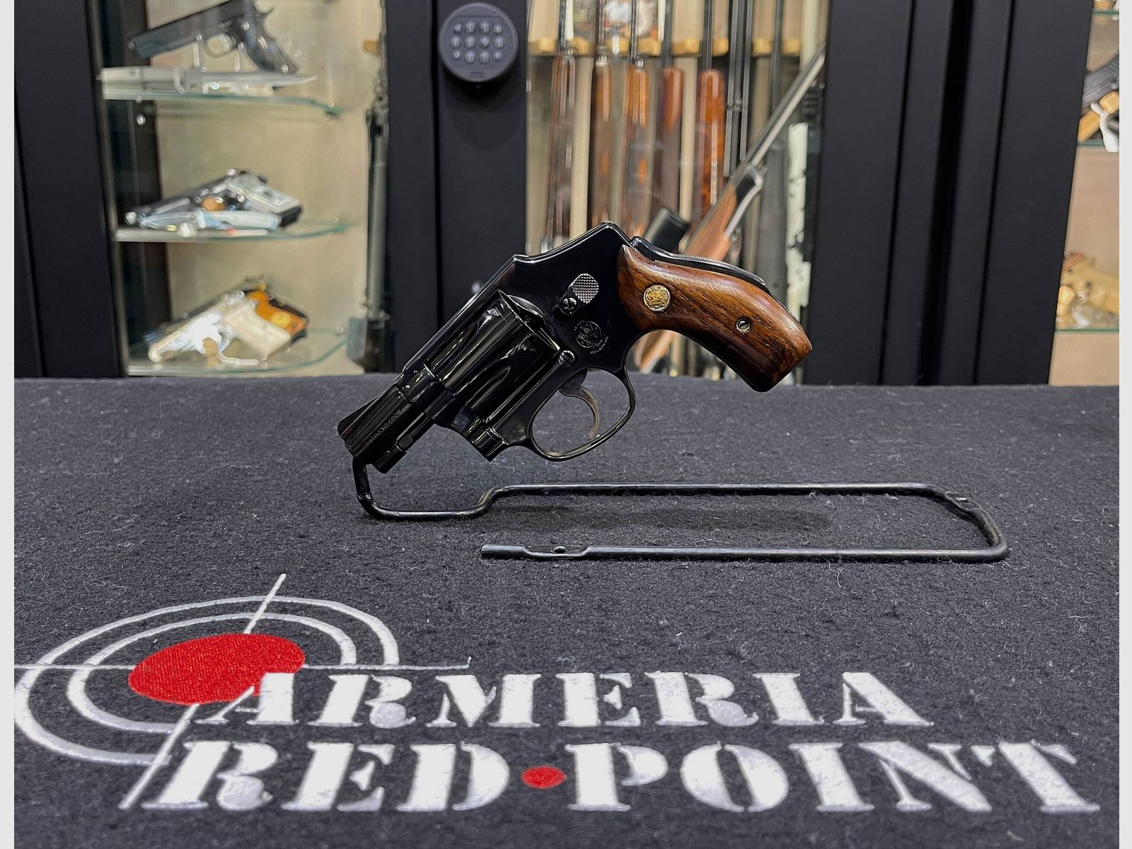 Smith & Wesson Mod. 40, Bild 1 von 12