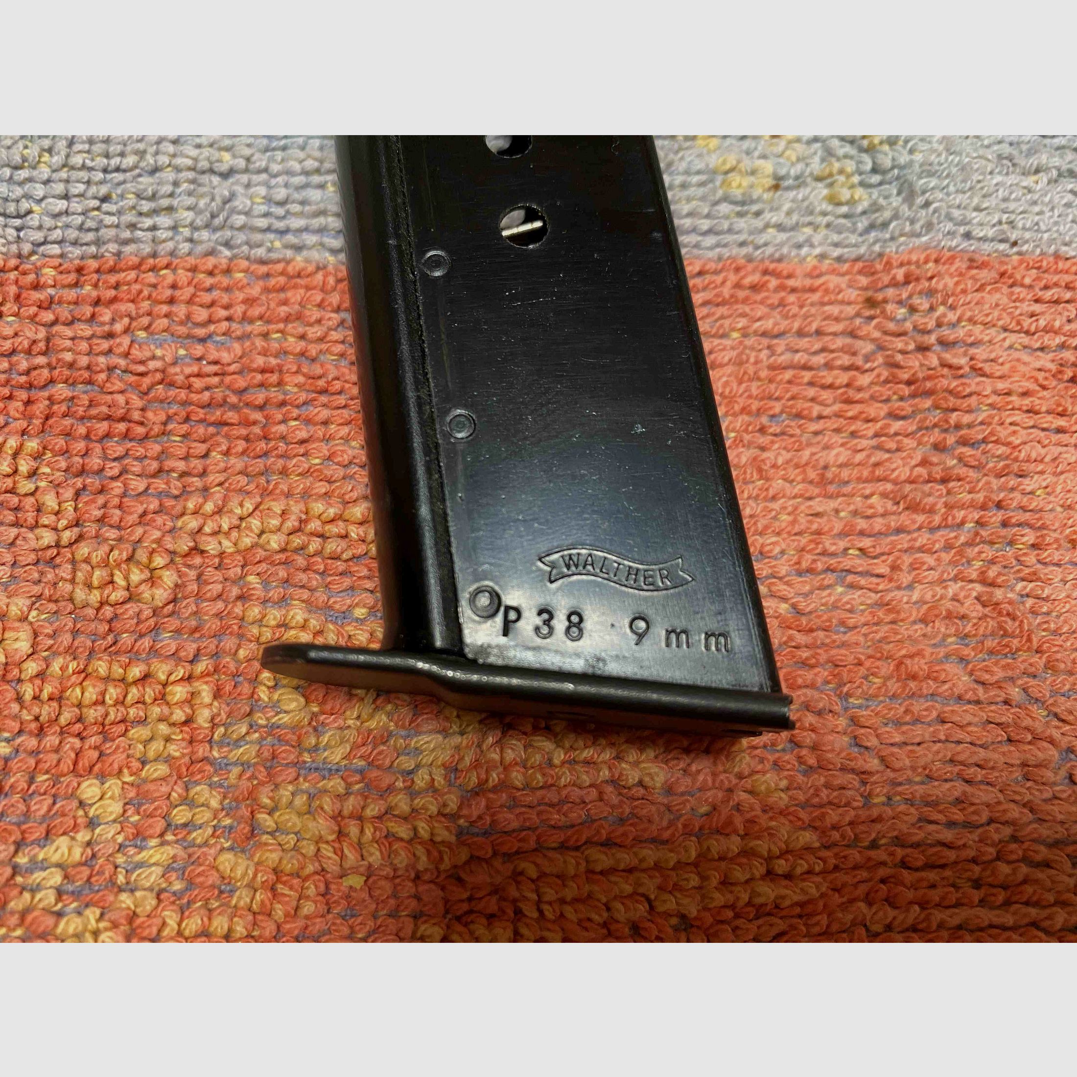 Walther P38 WaA 359 ac 44, Bild 13 von 15