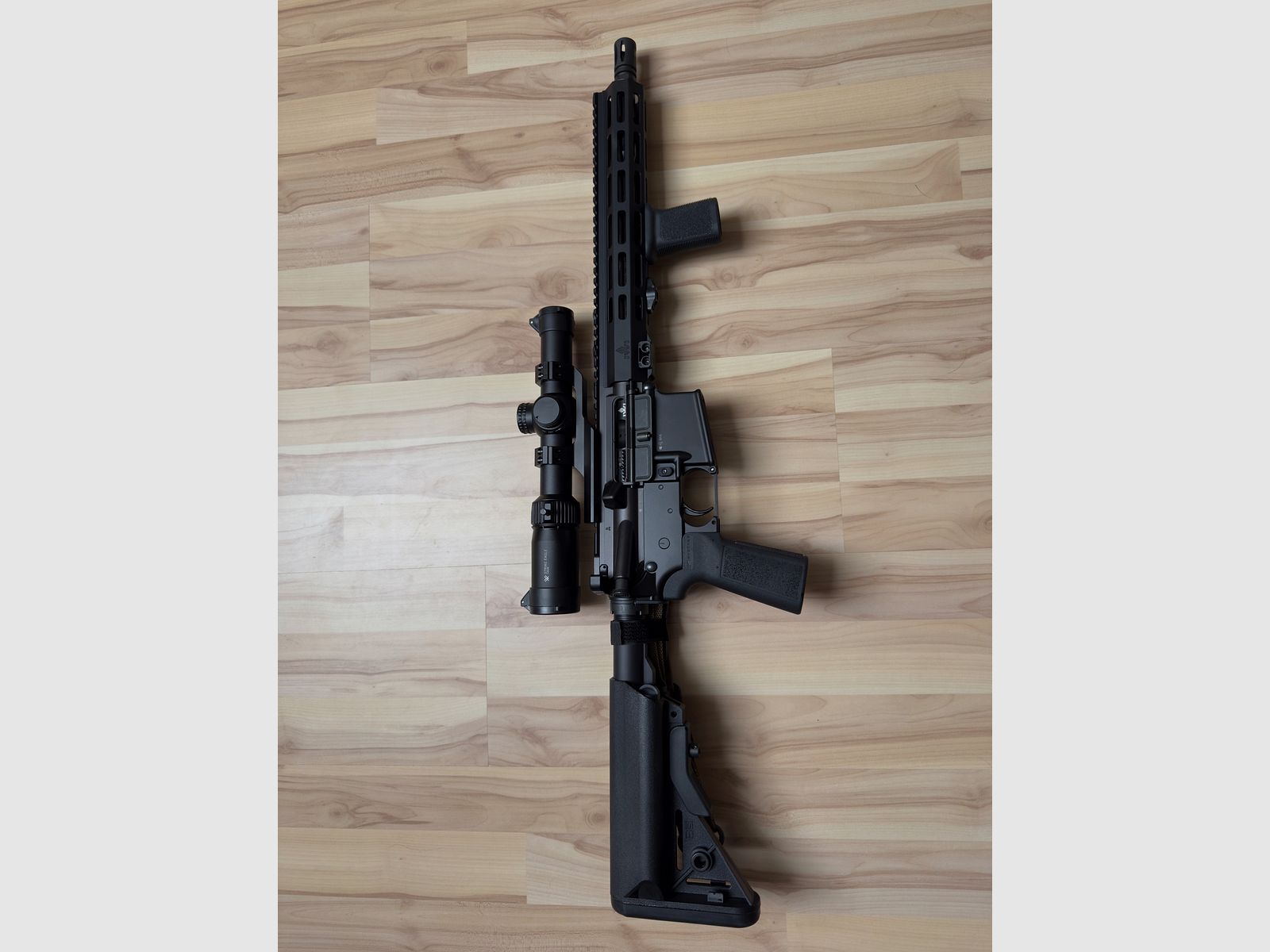 IWI Zion 12,5" AR15 223/5.56 Komplettset + LPVO, Magazine, Munition....uvm.