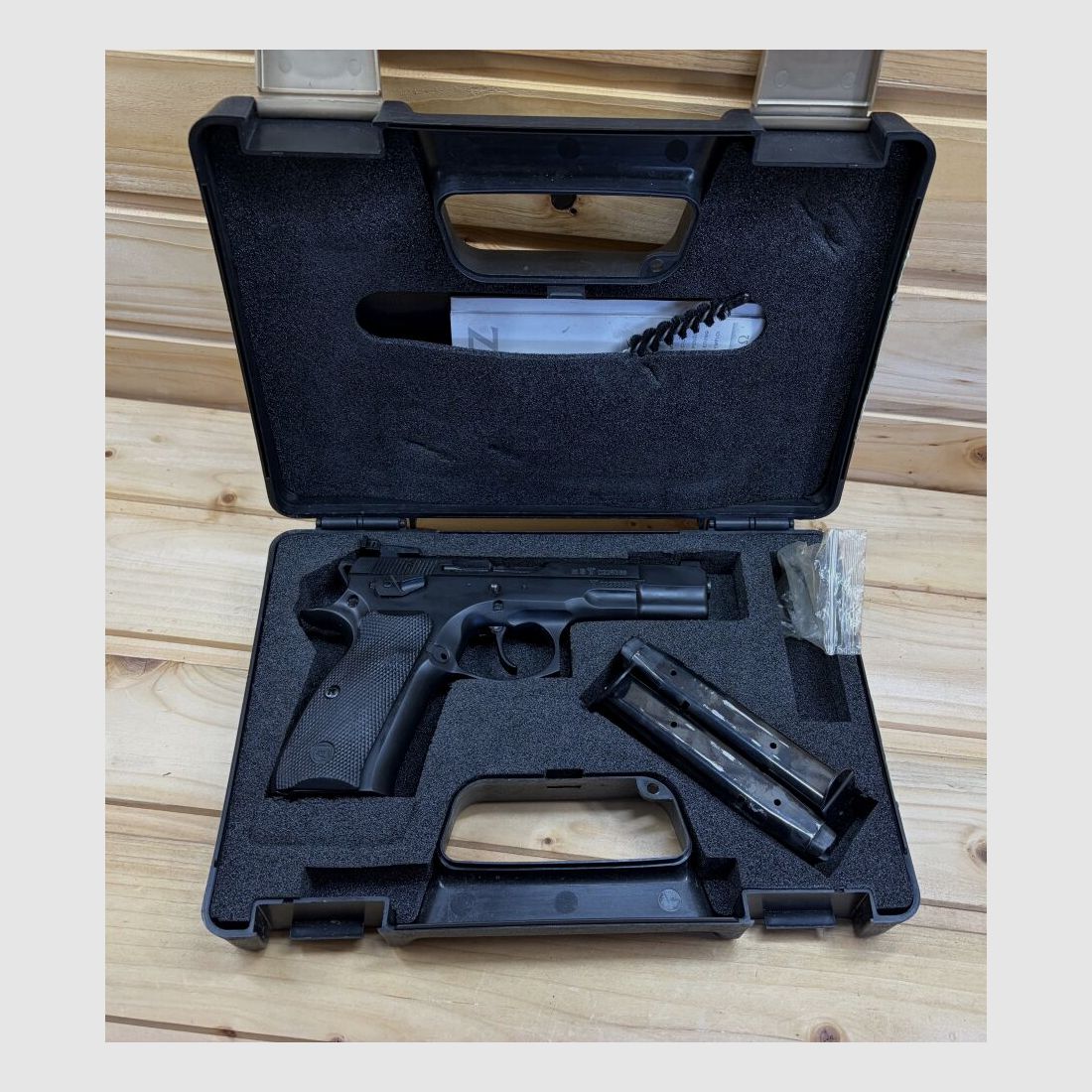 CZ Uhersky Brod 75B Omega 9mm Luger