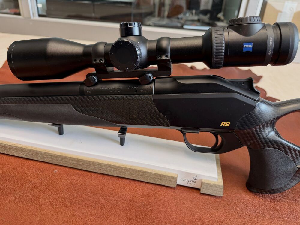 Blaser R8 Ultimate Silence Carbon