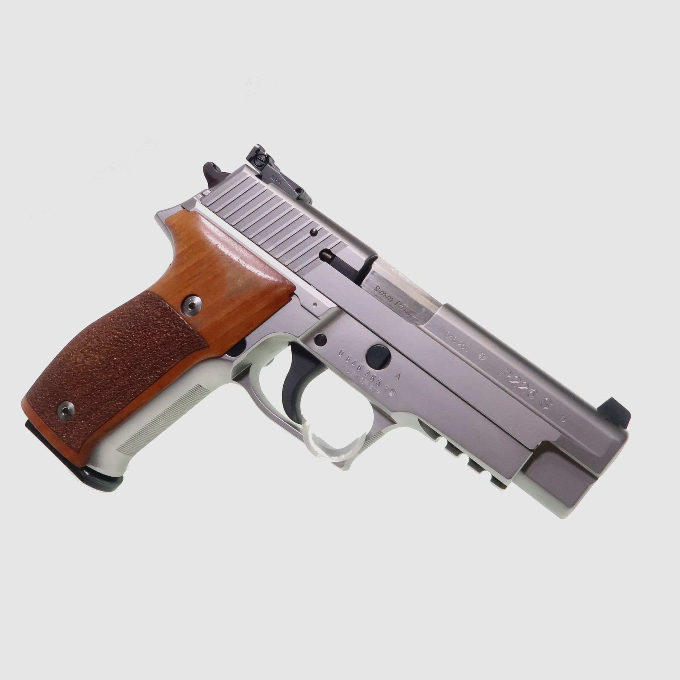 Sig Sauer P226 S 9mm Made in Germany