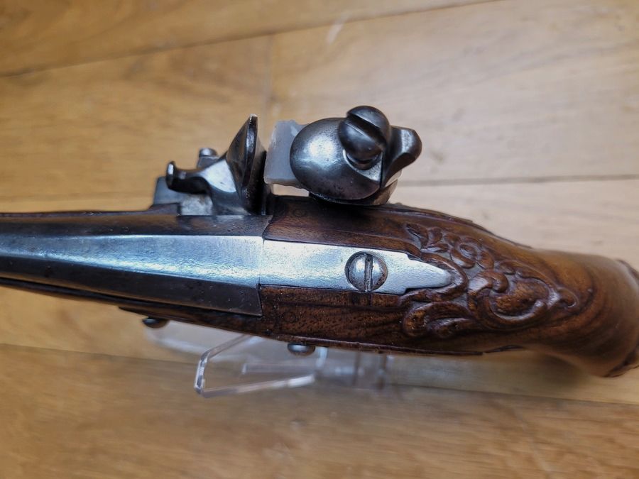 Sehr schöner Steinschloss-Pistole „Chien de mer“ – Waffe von Four à Tulle – Lauf von Desaga – Für die Kämpfe der Kapitäne der Handelsmarine – Ca. 1780 – TBE+, Bild 15 von 21