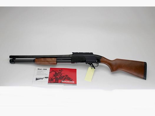 Vorderschafts Repetier Flinte Winchester 1300 Defender 12/76