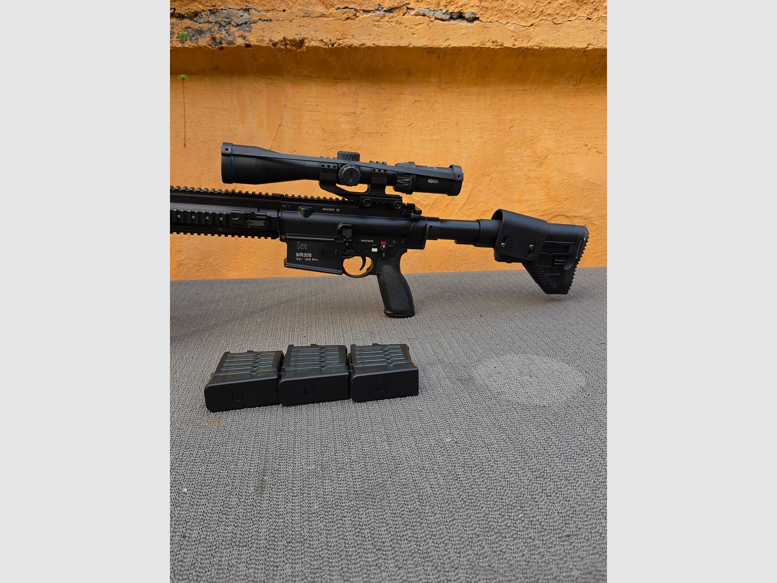 HK MR308 A3-28