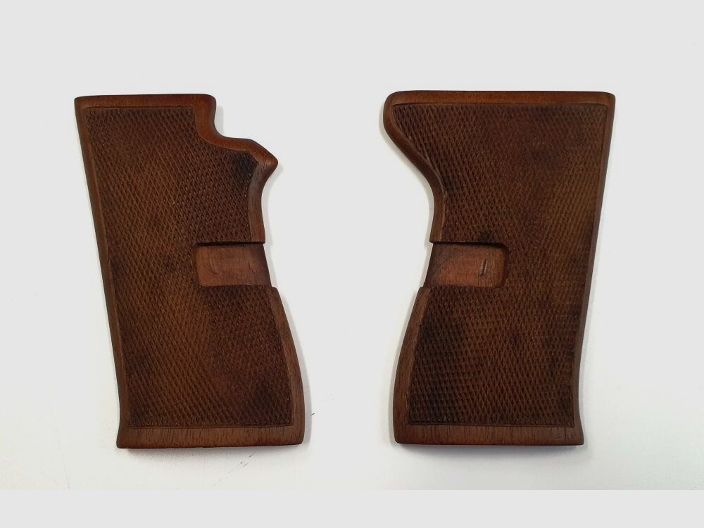 Ceska Zbrojovka Griffschalen Brünner VZ52, - 7,62 Tokarev