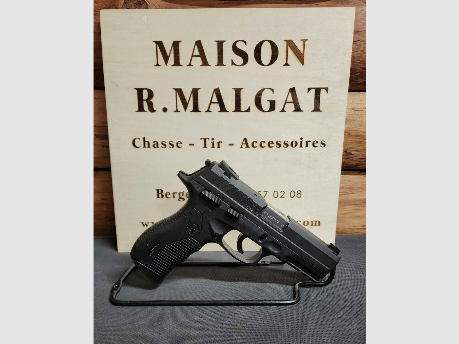 TAURUS PT 809 E cal. 9×19 used, image 1 of 8