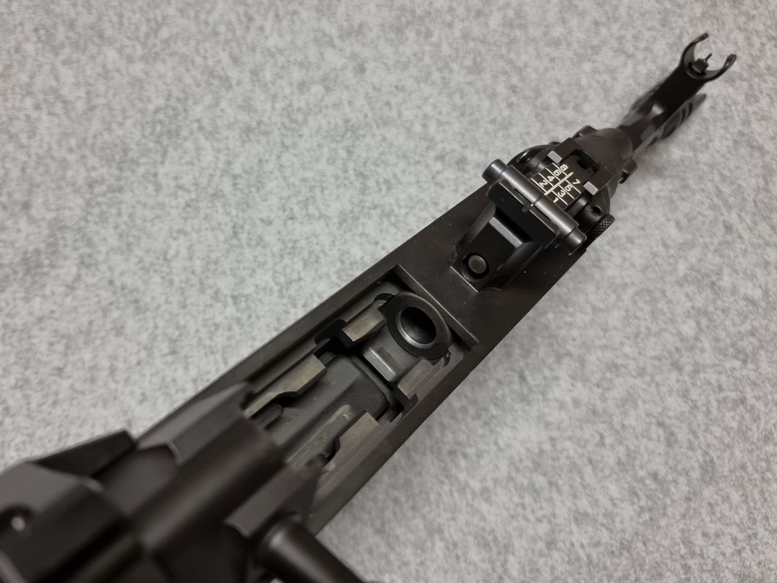 CSA VZ58 Sporter - cal. 7,62x39 - kompakte Büchse - mit Zubehör und Red Dot
