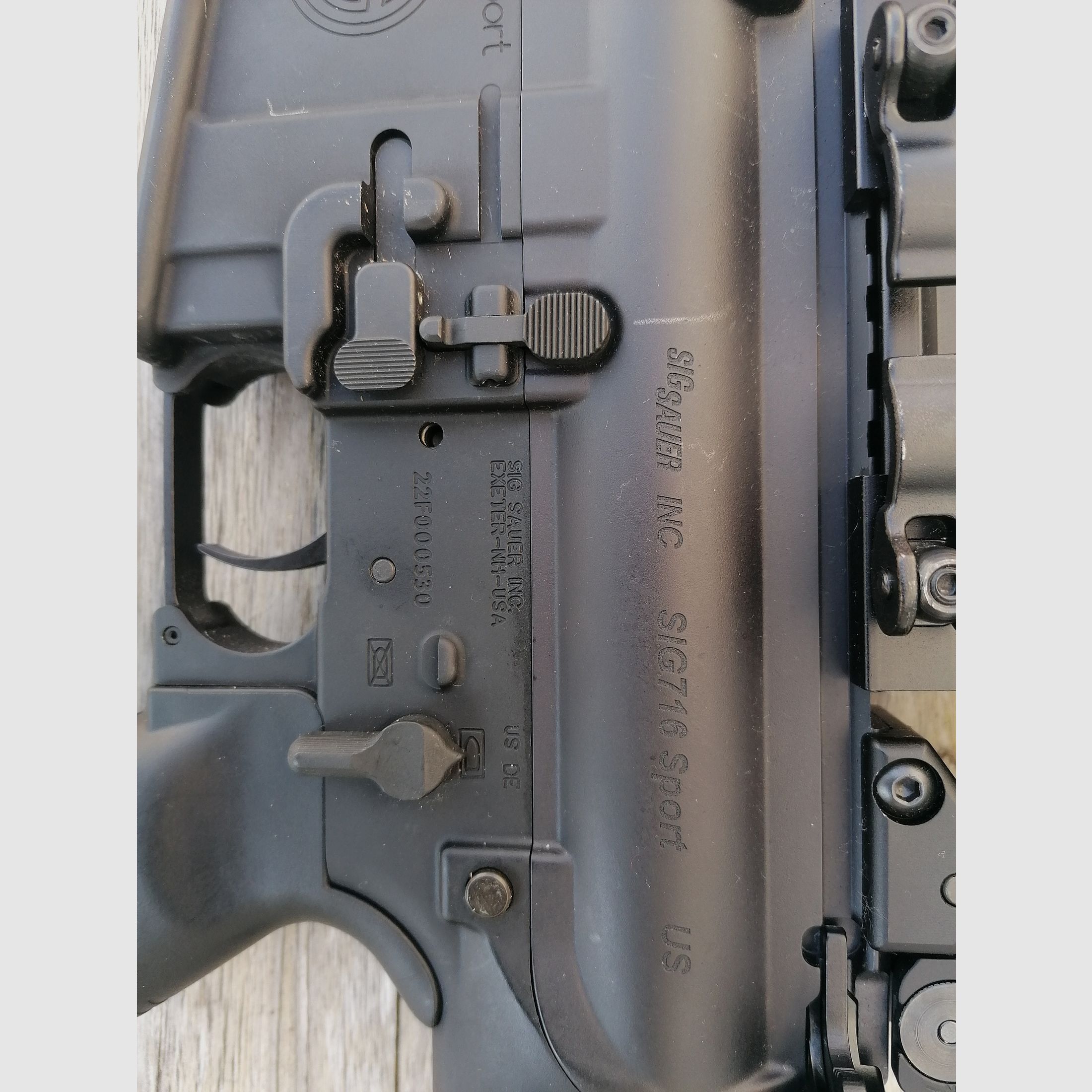 Sig 716