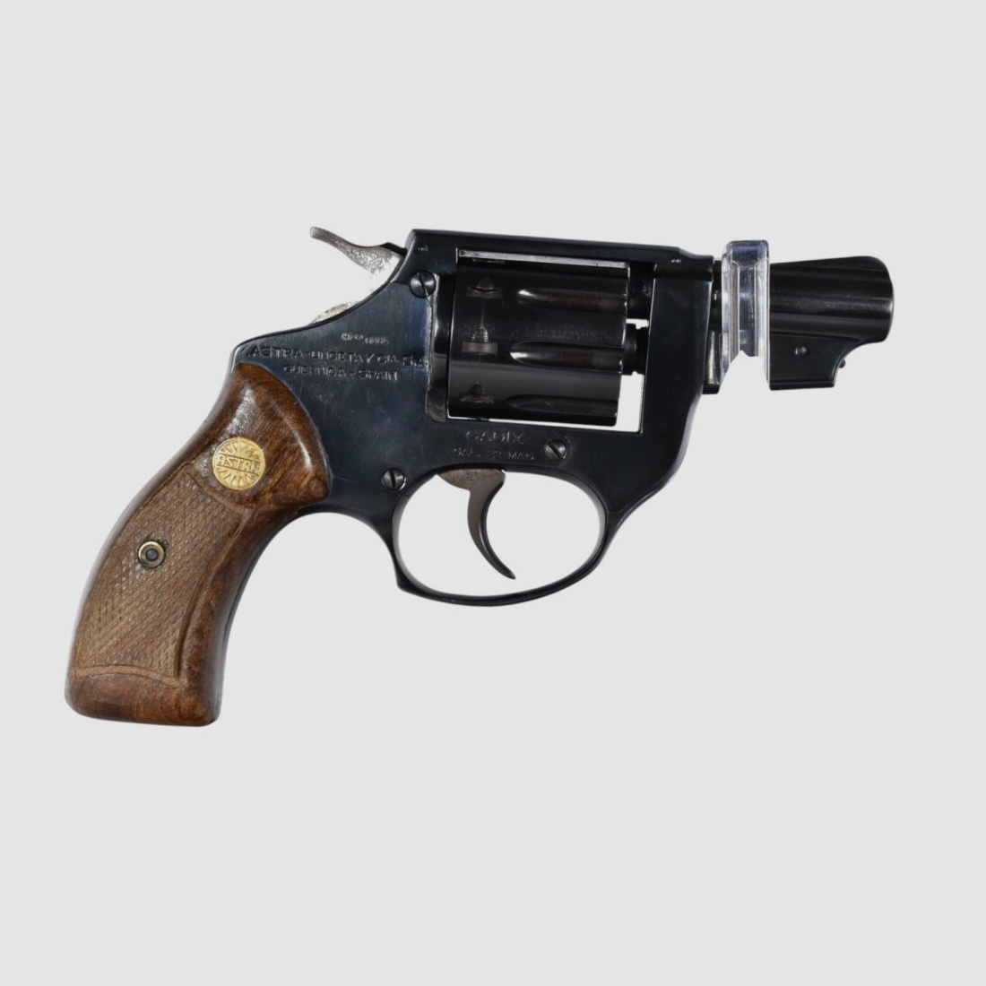 Astra Cadix​ .22WinMag Revolver
