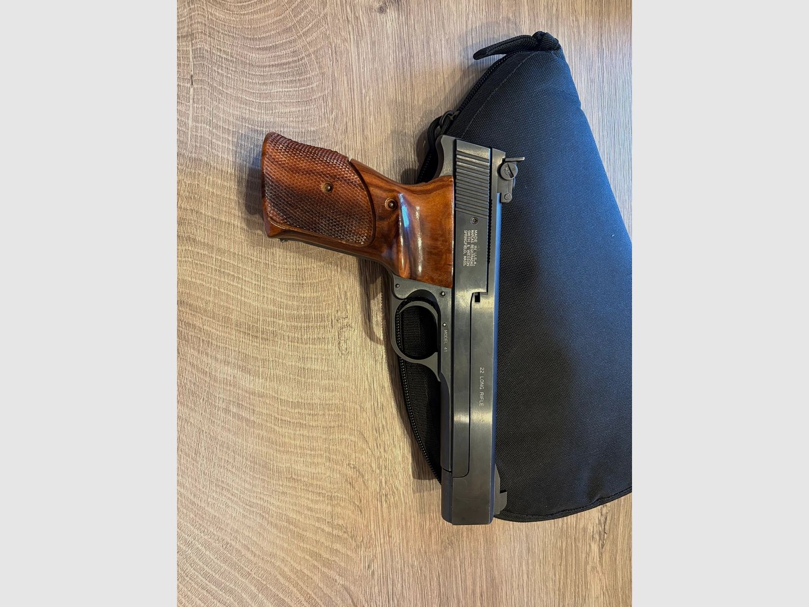Smith & Wesson Model 41 (.22 lfb./.22 LR) – Stan idealny