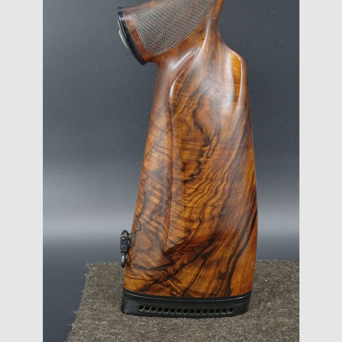 Blaser SR 850 / 88 kaliber .375 H&H kastwapen SR 850 / 88