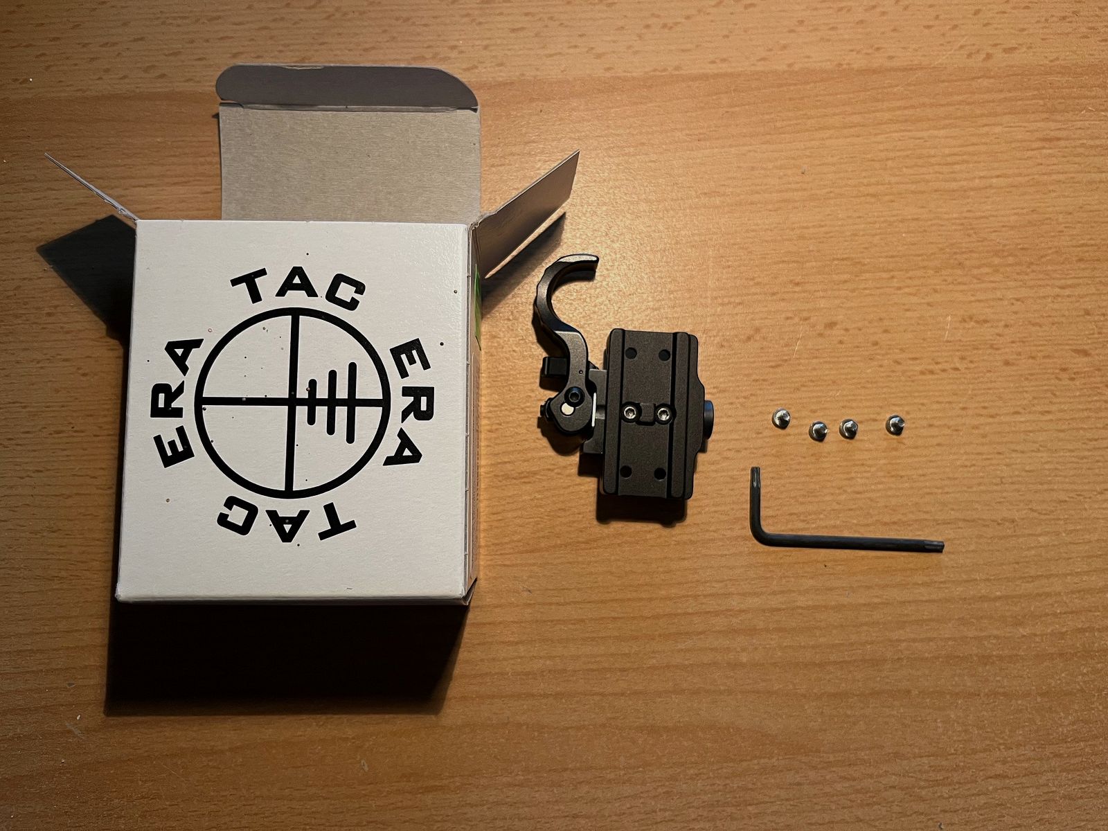 Montaggio ERATAC Aimpoint Micro con leva QD per H2, T2, ecc.