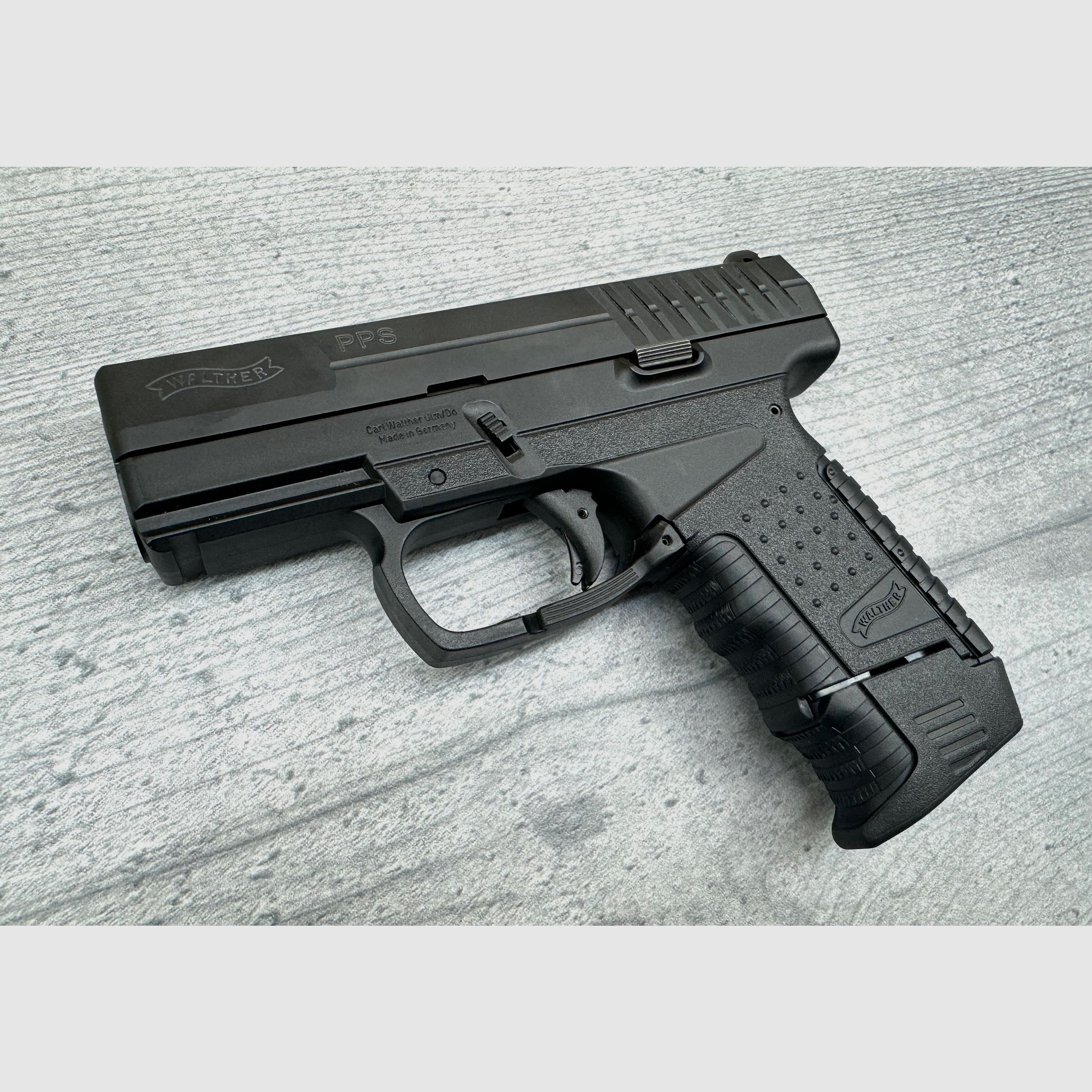 Demonstration weapon Carl WALTHER pistol PPS .40 USA