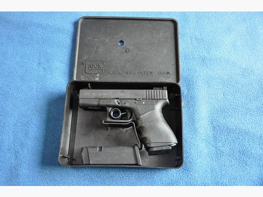 SCHÖNE PISTOLE GLOCK 19 9x19 IN BOX