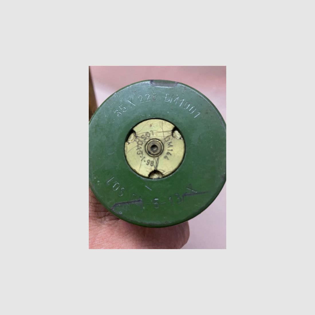 Convoluut decoratieve pantserhulzen, messinghulzen, messingvaas, bloemenvaas