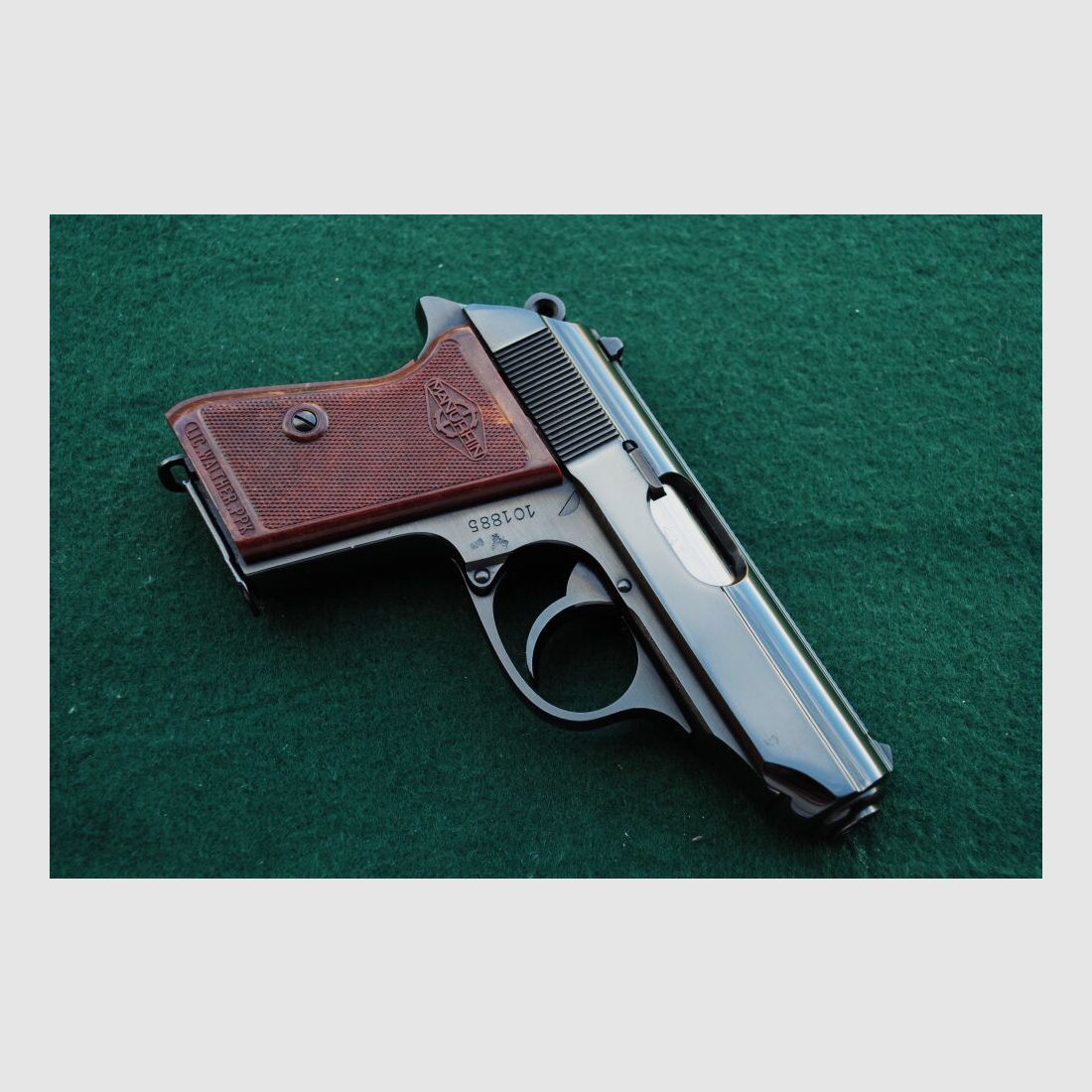 Walther PPK von Manuhrin, Stahlgriffstück, OVP mit Schussbild